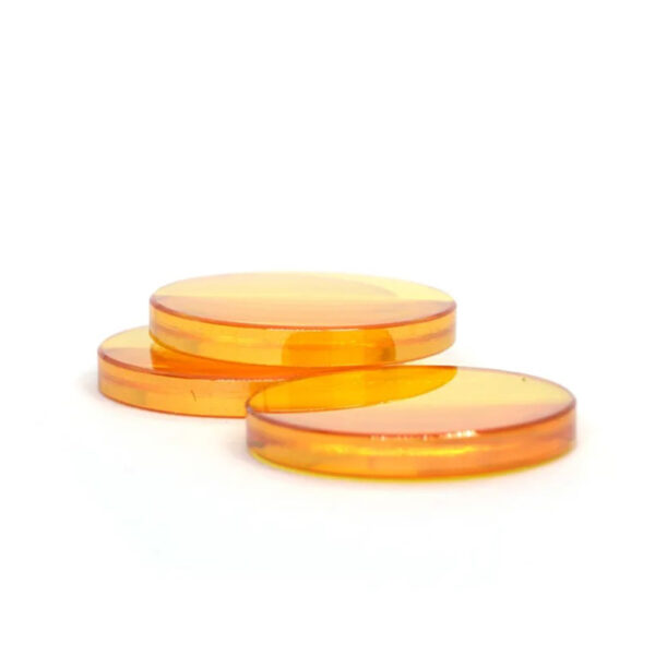 Focusing lens 102